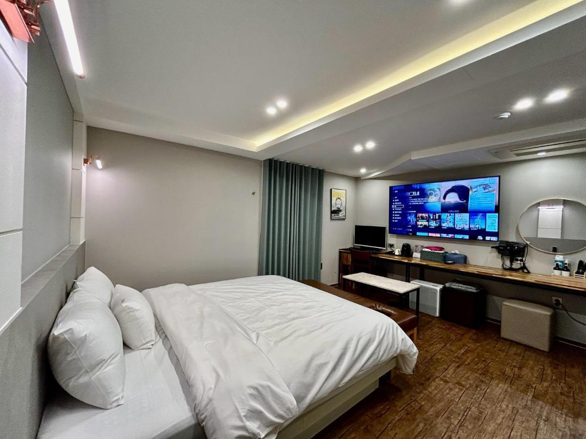 Series Hotel Кёнджу Экстерьер фото