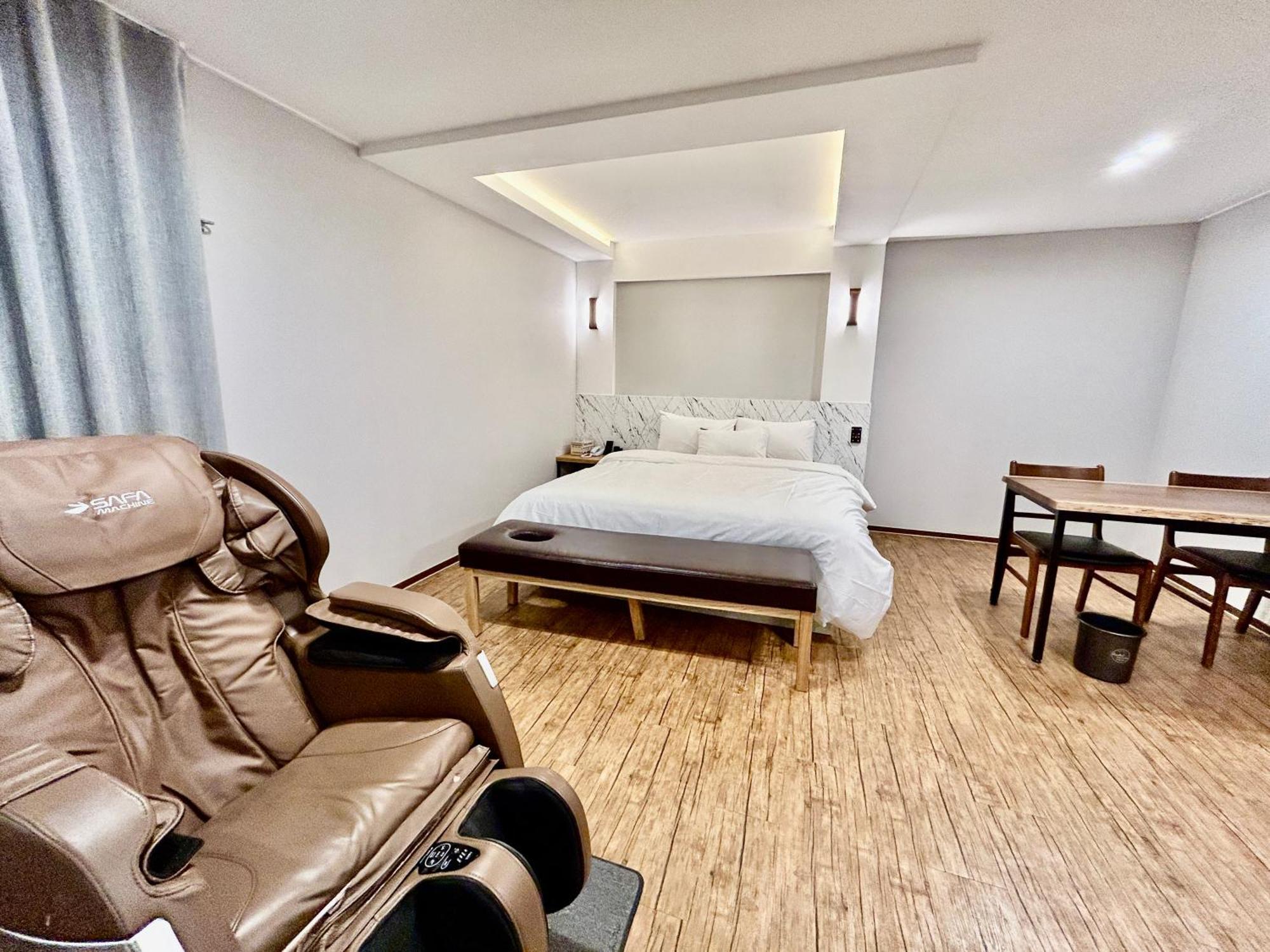 Series Hotel Кёнджу Экстерьер фото