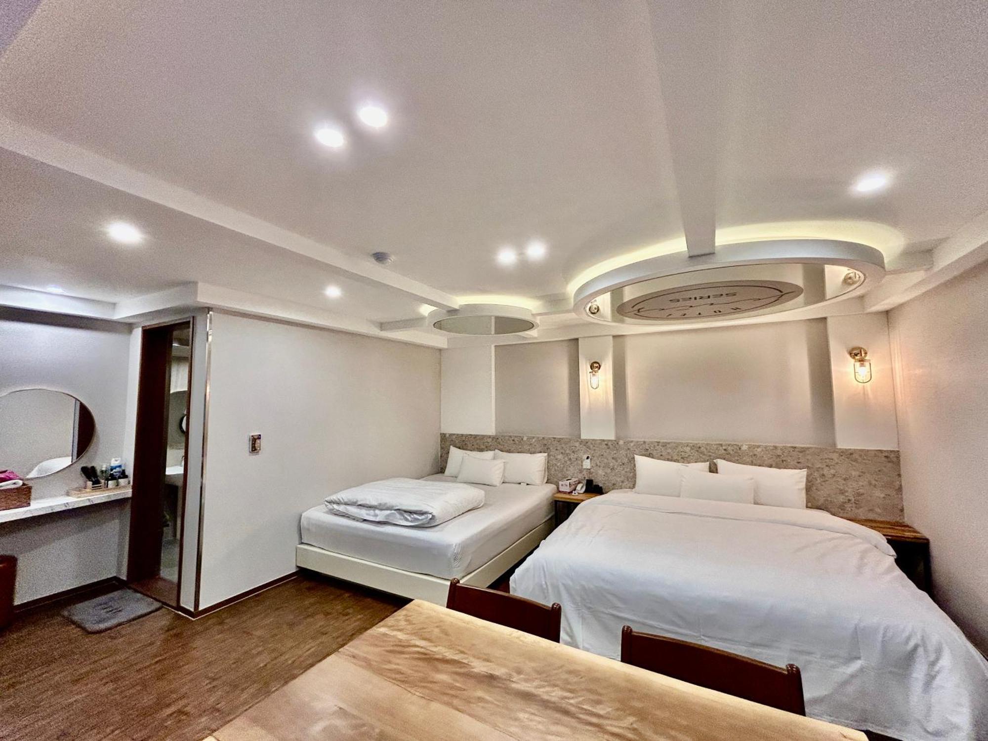Series Hotel Кёнджу Экстерьер фото