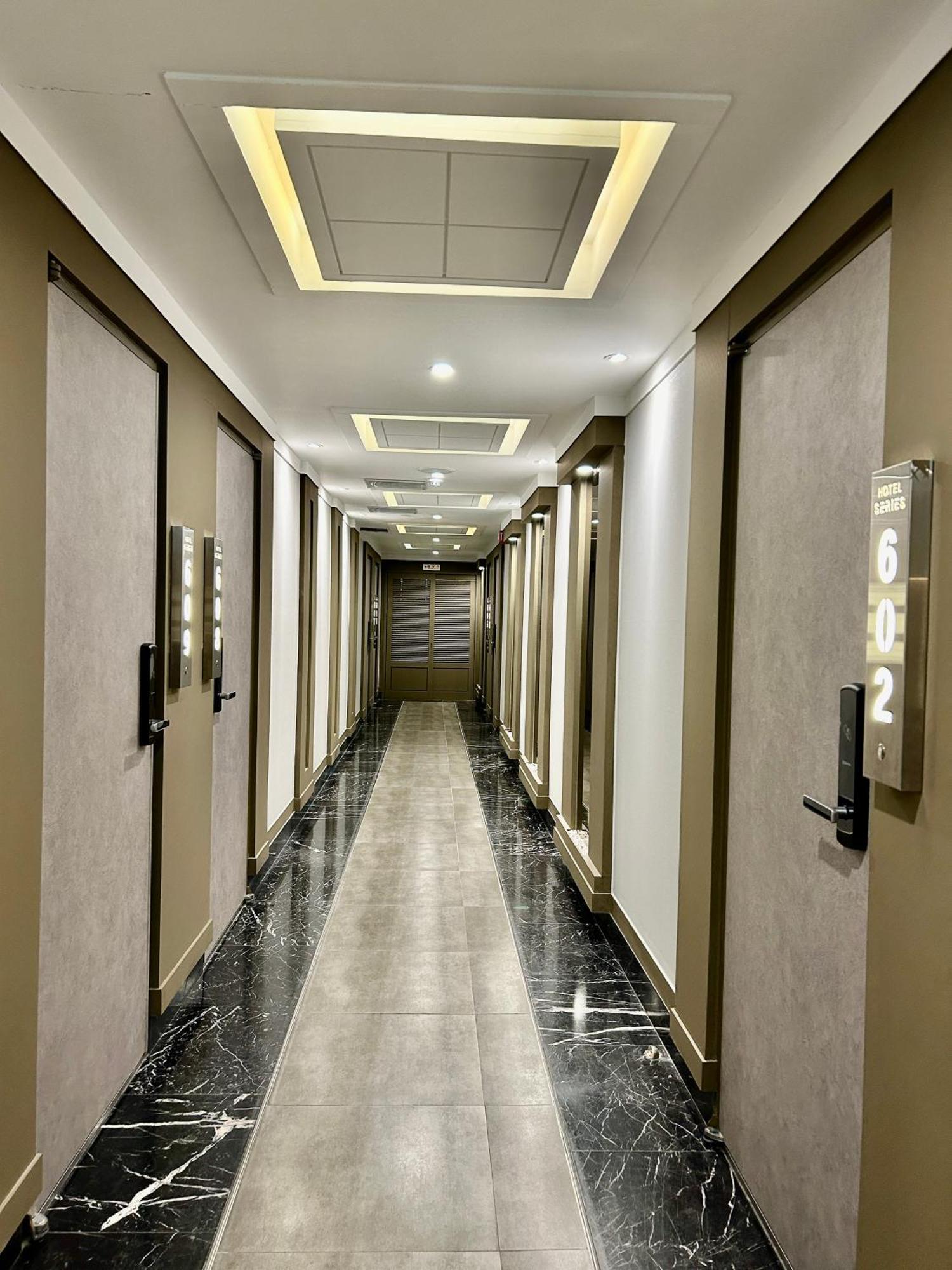Series Hotel Кёнджу Экстерьер фото