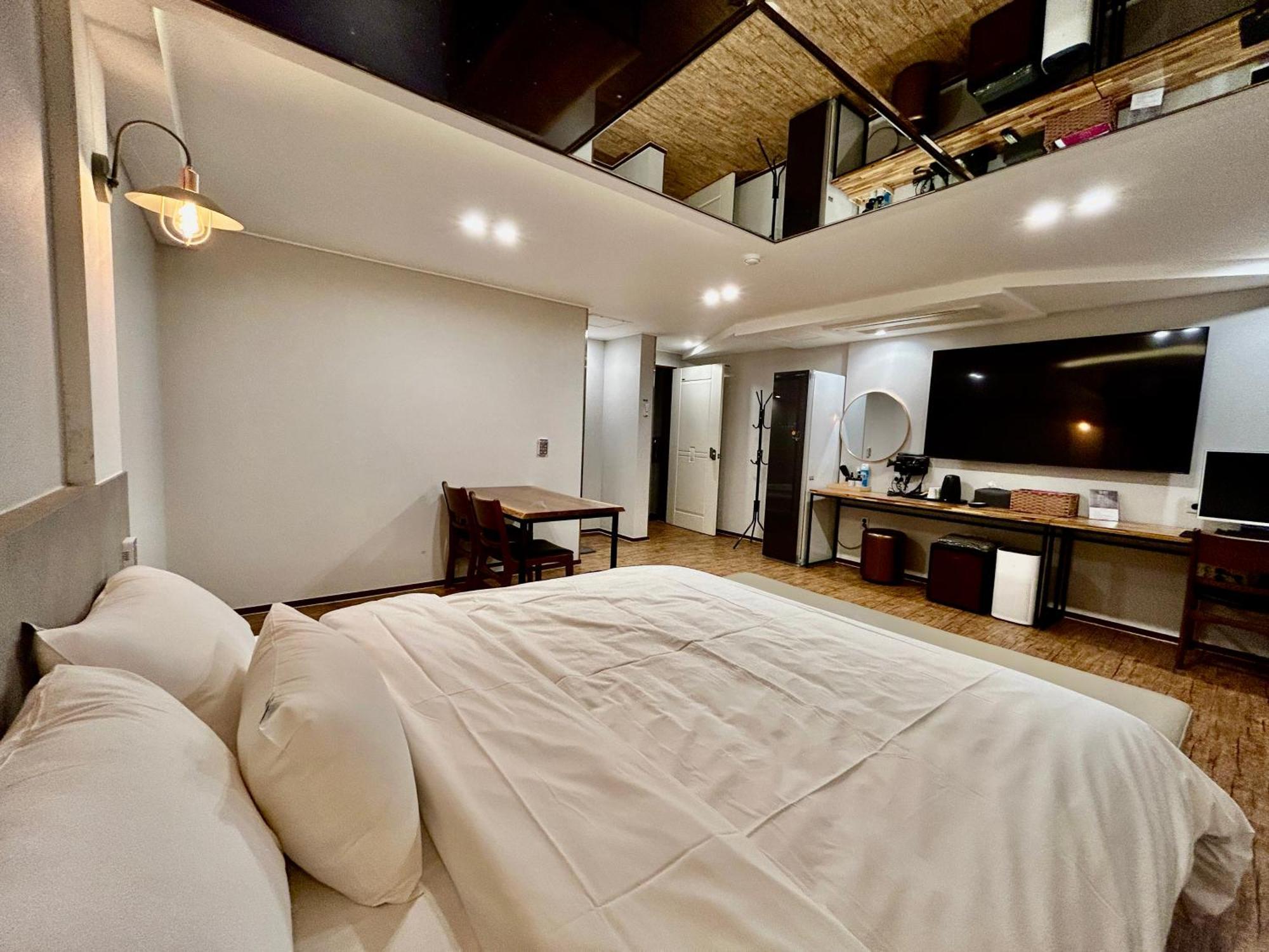 Series Hotel Кёнджу Экстерьер фото